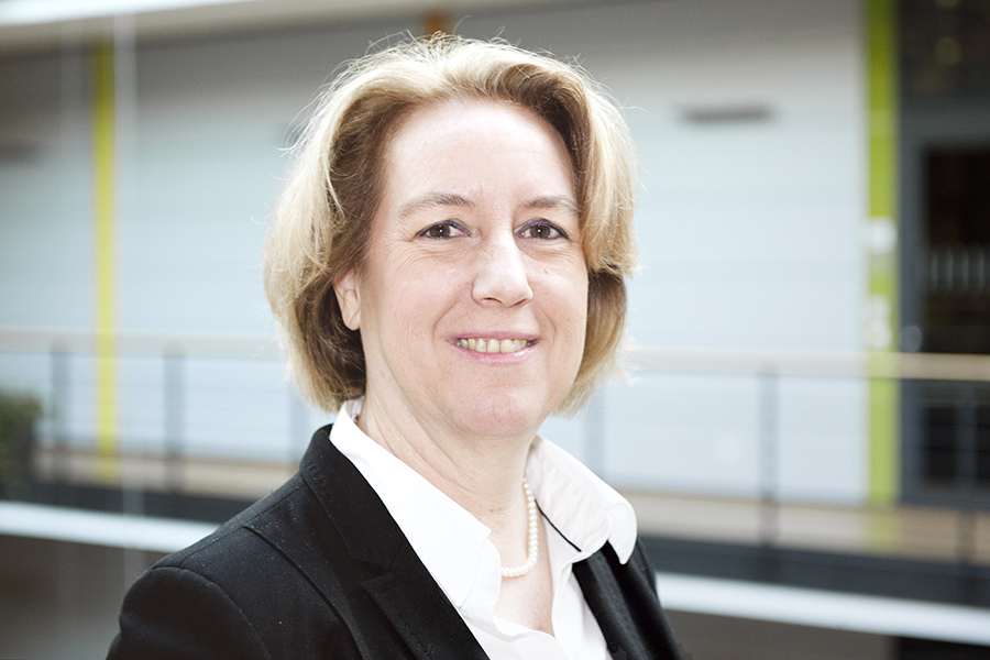 Prof. Dr. Dr. Ulrike Köhl – neue geschäftsführende Institutsleiterin am Fraunhofer-Institut für Zelltherapie und Immunologie. 